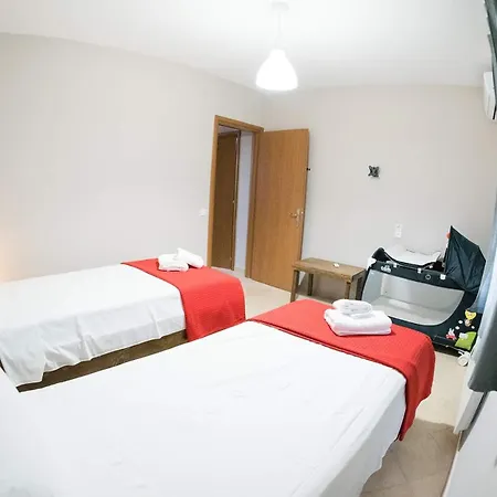 Mirmidones Anesis Apartman