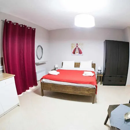 Mirmidones Anesis Appartement *