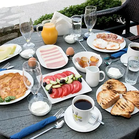 Mirmidones Anesis Appartamento