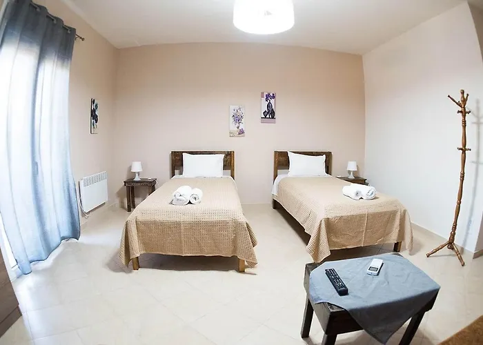 Mirmidones Anesis Apartament *